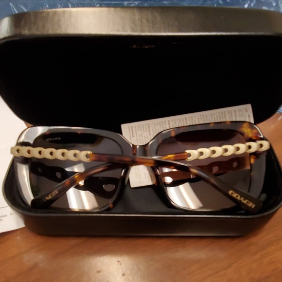 Sunglasses - Picture 2 of 3